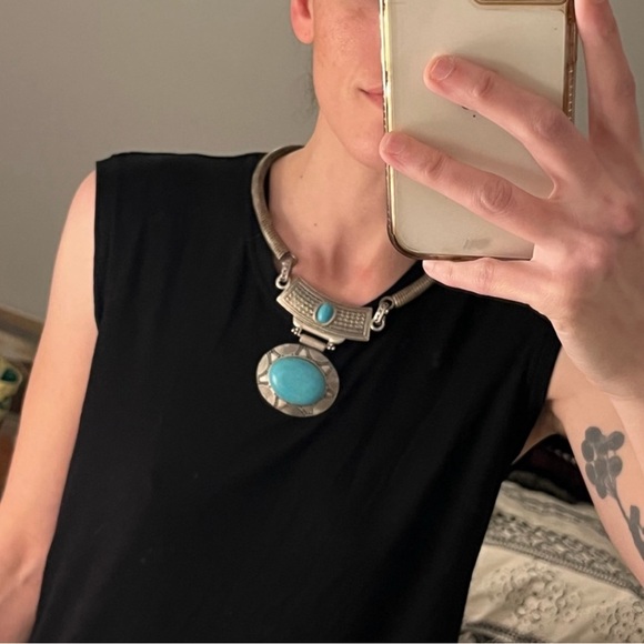 🇿🇦 handmade silver engraved details & marble turquoise statement necklace - Picture 16 of 17